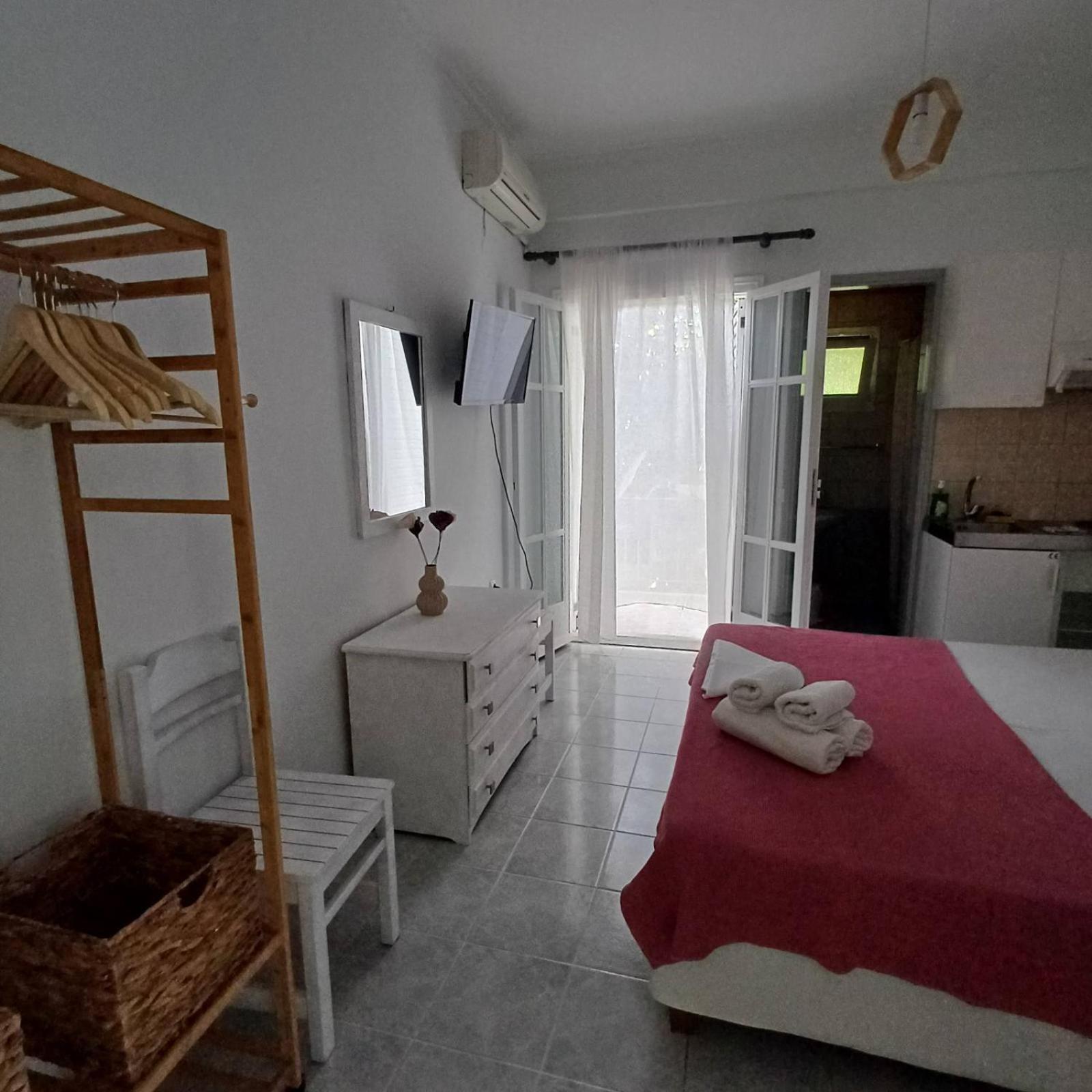 Kondilw Rooms Каламіци Екстер'єр фото